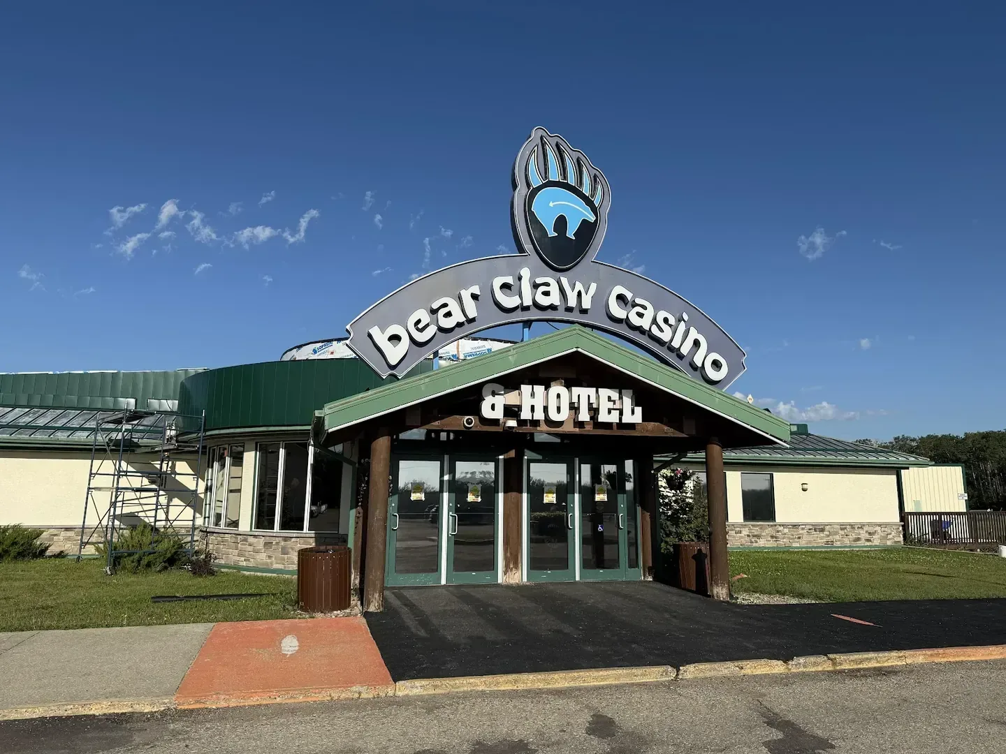 Bear Claw Casino & Hotel, Carlyle, Saskatchewan